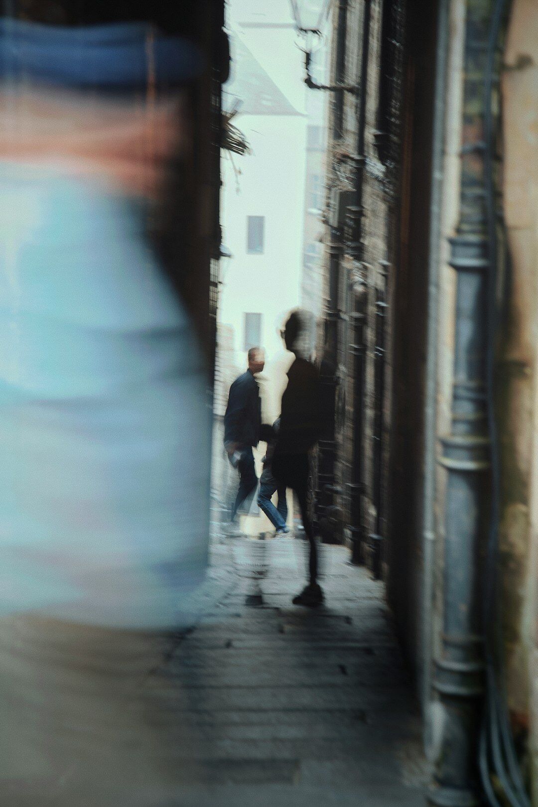 dark alley mystery scene